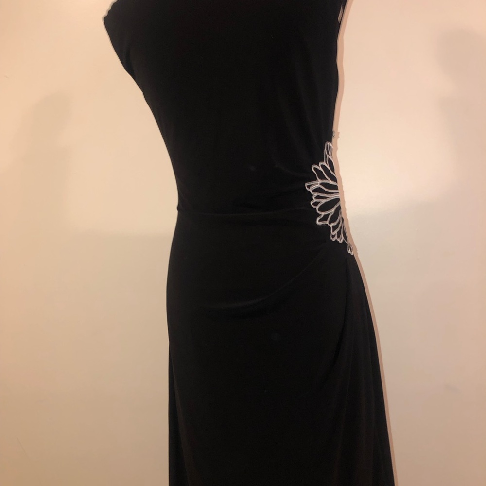 RONNI NICOLE SZ.6 Black dress‎ 💐 - Picture 7 of 11